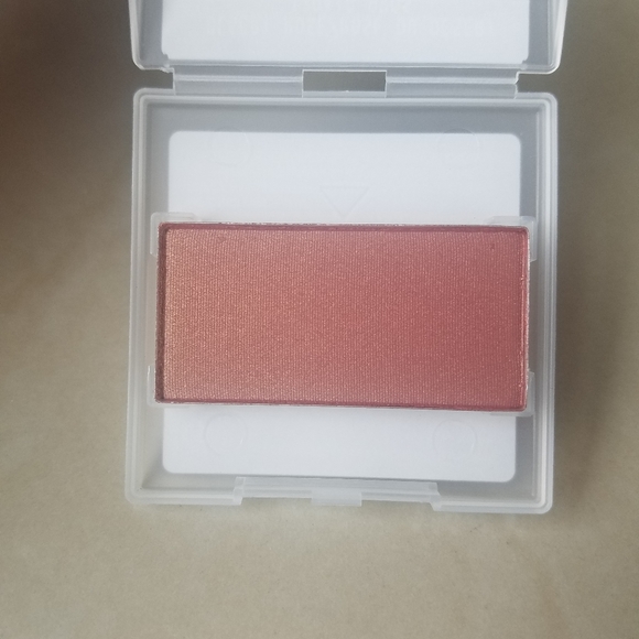 Mary Kay Blush - Picture 2 of 3